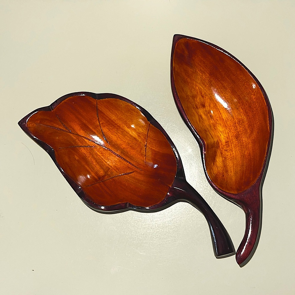 Wood Leaf Bowl Set